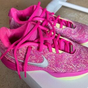 Nike Pink and Silver Men's Shoes